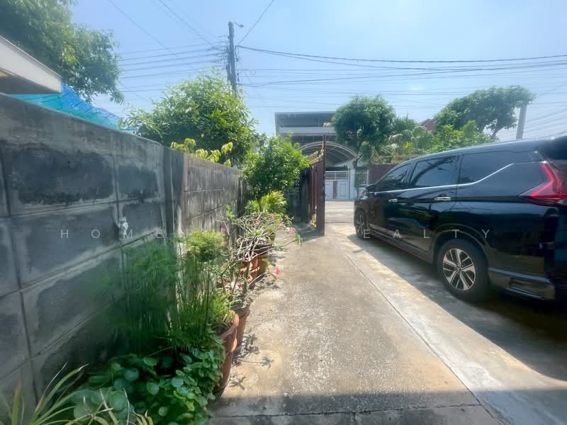 บ้านเดี่ยวหลังมุม หมู่บ้านเสรี 2 พระราม 9 (Seri Village Rama 9) ใกล้เดอะไนน์พระราม 9, กรุงเทพ, เสรี2, หัวหมาก, บางกะปิ, กรุงเทพ, 328 ตร.ม., บ้านเดี่ยว ขาย, โดย HOMEPLUS REALTY - คุณมิรา, 500237019 - DDproperty.com