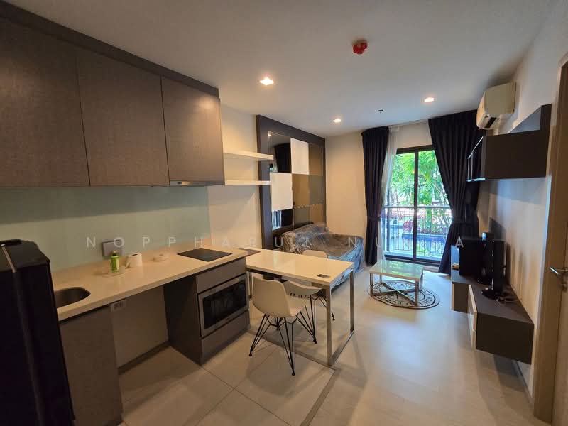 Rhythm Sukhumvit 36-38, Bangkok, 55 Soi Sukhumvit 36, Sukhumvit Road, Phra Kanong, Khlong Toei, Bangkok, 1 Bedroom, 33 sqm, Condo For Sale, by Noppharuj Nunta, 500237020 - DDproperty.com