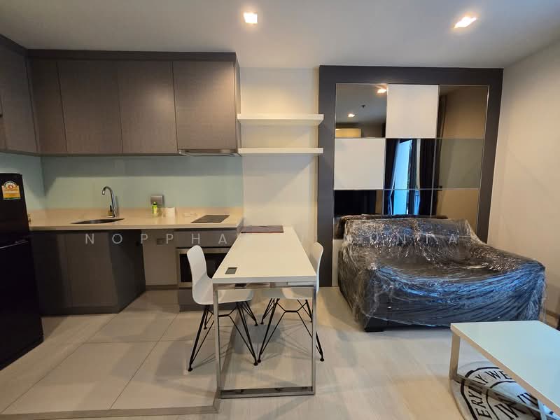 Rhythm Sukhumvit 36-38, Bangkok, 55 Soi Sukhumvit 36, Sukhumvit Road, Phra Kanong, Khlong Toei, Bangkok, 1 Bedroom, 33 sqm, Condo For Sale, by Noppharuj Nunta, 500237020 - DDproperty.com