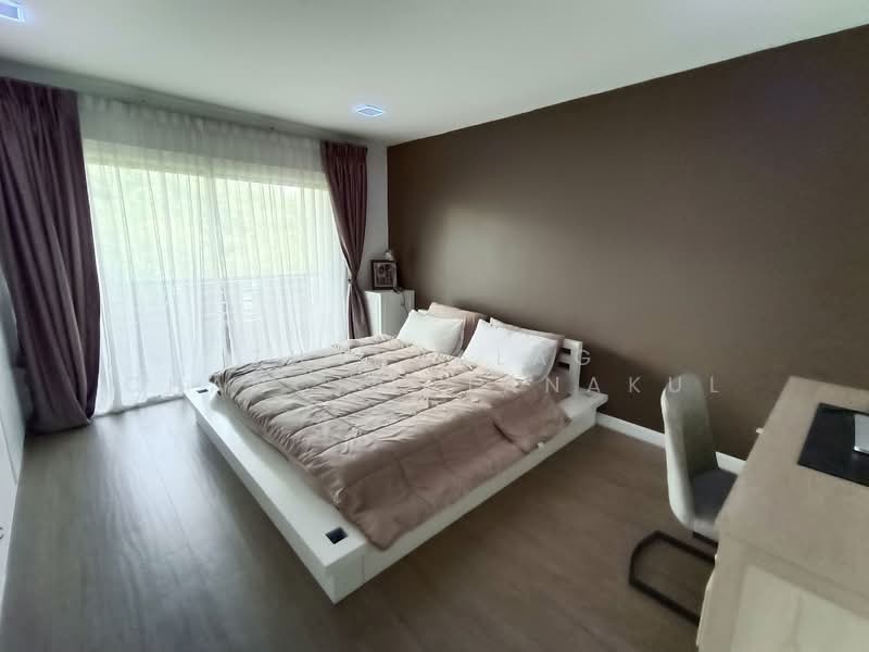 Executive Residence 2 : เอคเซคคิวทิฟ เรสซิเดนซ์ 2, ชลบุรี, ถนนราชวรุณ, หนองปรือ, บางละมุง, ชลบุรี, 130 ตร.ม., คอนโด ขาย, โดย Thanyalag Chanchodtanakul, 500237022 - DDproperty.com