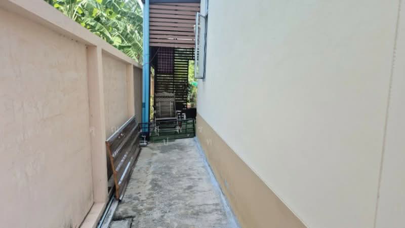 บ้านเดี่ยว 2 ชั้น พร้อมที่ดิน 102 ตารางวา ถนนสุขุมวิท, Samut Prakan, สุขุมวิท, Bang Muang Mai, Muang Samut Prakarn, Samut Prakan, 4 Bedrooms, 321 sqm, Single Detached House For Sale, by คุณ สุพรรษา ( ไปร์ท ), 500237025 - DDproperty.com