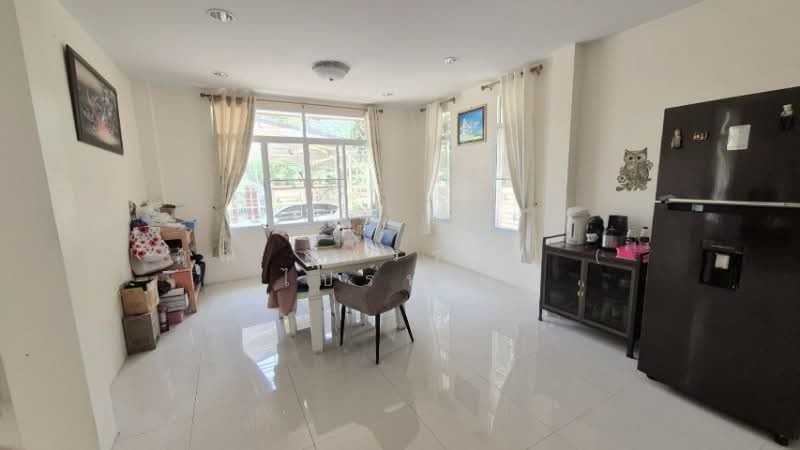 บ้านเดี่ยว 2 ชั้น พร้อมที่ดิน 102 ตารางวา ถนนสุขุมวิท, Samut Prakan, สุขุมวิท, Bang Muang Mai, Muang Samut Prakarn, Samut Prakan, 4 Bedrooms, 321 sqm, Single Detached House For Sale, by คุณ สุพรรษา ( ไปร์ท ), 500237025 - DDproperty.com