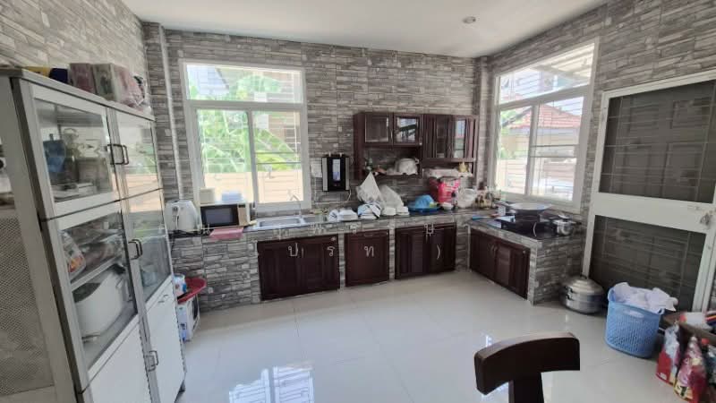 บ้านเดี่ยว 2 ชั้น พร้อมที่ดิน 102 ตารางวา ถนนสุขุมวิท, Samut Prakan, สุขุมวิท, Bang Muang Mai, Muang Samut Prakarn, Samut Prakan, 4 Bedrooms, 321 sqm, Single Detached House For Sale, by คุณ สุพรรษา ( ไปร์ท ), 500237025 - DDproperty.com