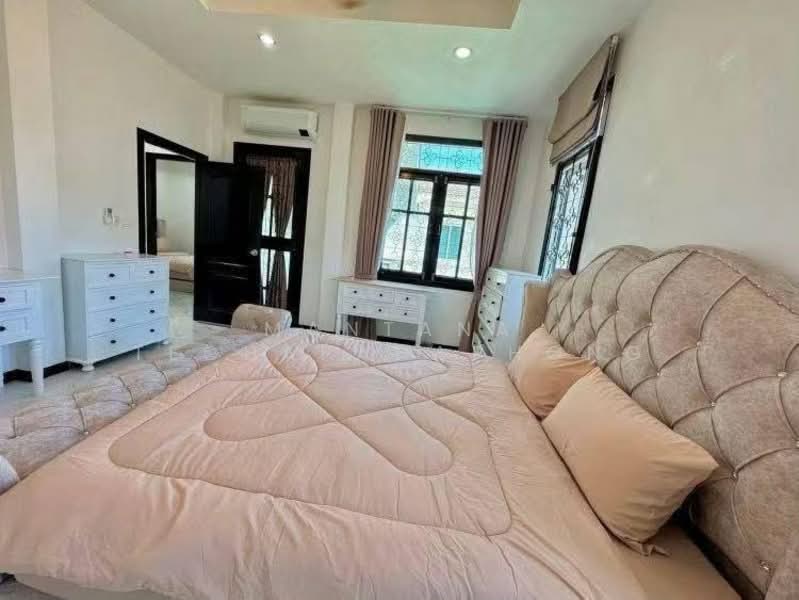 undefined, Chon Buri (Pattaya), Nong Pru, Bang Lamung (Pattaya), Chon Buri (Pattaya), 5 Bedrooms, 260 sqm, Single Detached House For Rent, by Mantana Techapahaphong, 500237040 - DDproperty.com