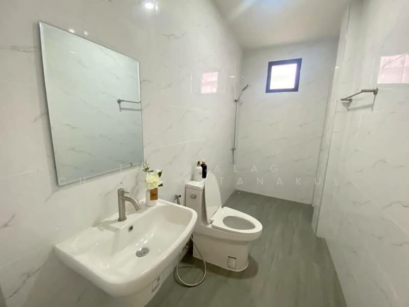 undefined, Chon Buri (Pattaya), Nong Pru, Bang Lamung (Pattaya), Chon Buri (Pattaya), 4 Bedrooms, 325 sqm, Single Detached House For Sale, by Thanyalag Chanchodtanakul, 500237042 - DDproperty.com