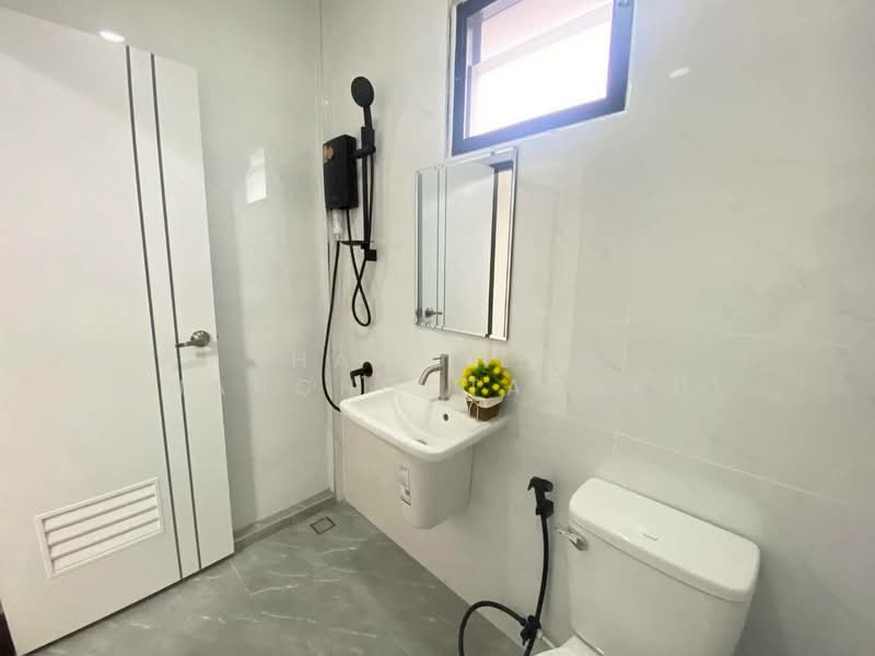 undefined, Chon Buri (Pattaya), Nong Pru, Bang Lamung (Pattaya), Chon Buri (Pattaya), 4 Bedrooms, 325 sqm, Single Detached House For Sale, by Thanyalag Chanchodtanakul, 500237042 - DDproperty.com