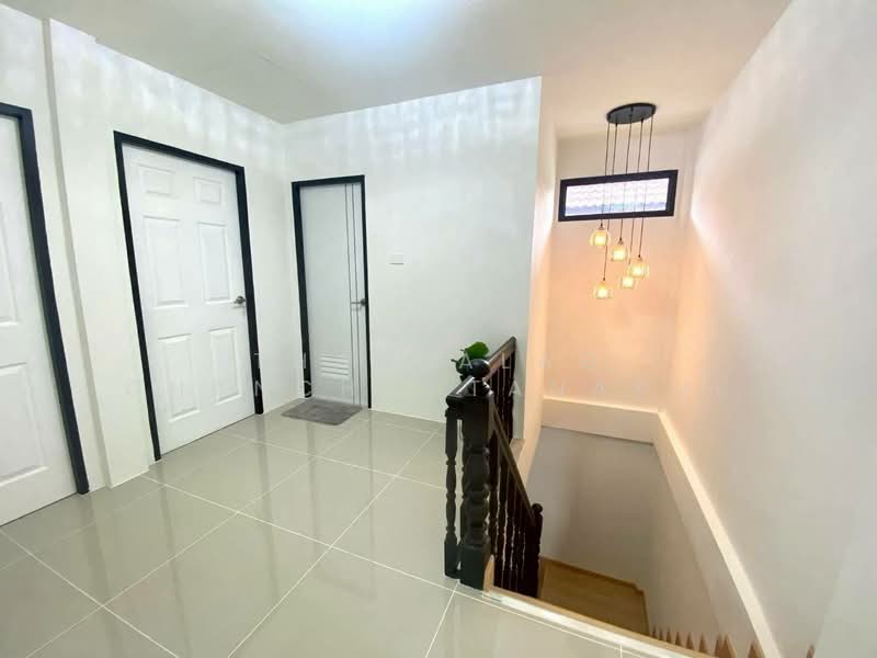 undefined, Chon Buri (Pattaya), Nong Pru, Bang Lamung (Pattaya), Chon Buri (Pattaya), 4 Bedrooms, 325 sqm, Single Detached House For Sale, by Thanyalag Chanchodtanakul, 500237042 - DDproperty.com