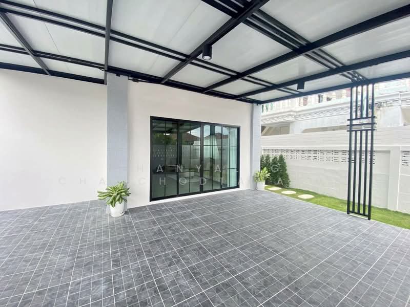 undefined, Chon Buri (Pattaya), Nong Pru, Bang Lamung (Pattaya), Chon Buri (Pattaya), 4 Bedrooms, 325 sqm, Single Detached House For Sale, by Thanyalag Chanchodtanakul, 500237042 - DDproperty.com