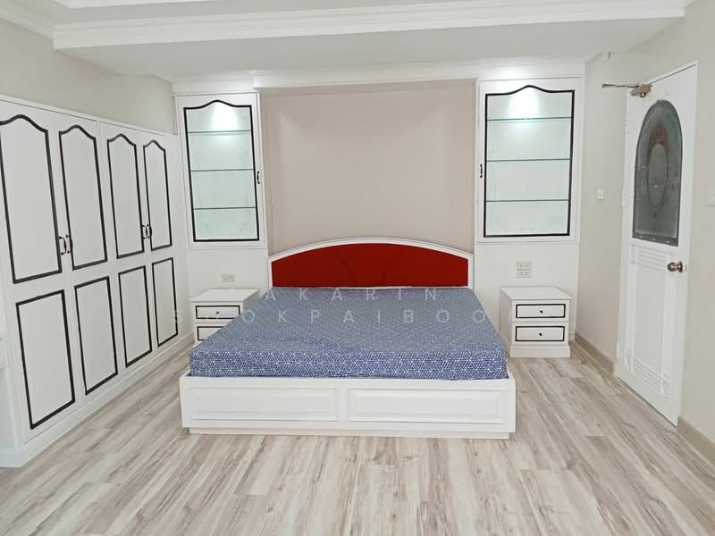 Siam Penthouse 1 : สยาม เพนท์เฮาส์ 1, กรุงเทพ, 51 สุขุมวิทซอย 8, คลองเตย, คลองเตย, กรุงเทพ, 160 ตร.ม., คอนโด ให้เช่า, โดย Nakarin  Sookpaiboon, 500237054 - DDproperty.com