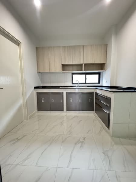 Chewarom Nakhon In, Nonthaburi, นครอินทร์, Bang Khanun, Bang Kruai, Nonthaburi, 4 Bedrooms, 247 sqm, Single Detached House For Sale, by นิวเยียร์, 500237060 - DDproperty.com