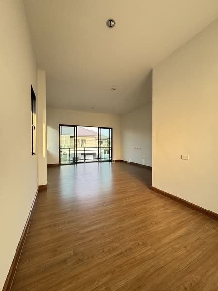 Chewarom Nakhon In, Nonthaburi, นครอินทร์, Bang Khanun, Bang Kruai, Nonthaburi, 4 Bedrooms, 247 sqm, Single Detached House For Sale, by นิวเยียร์, 500237060 - DDproperty.com