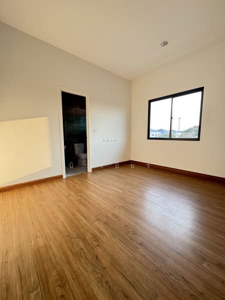 Chewarom Nakhon In, Nonthaburi, นครอินทร์, Bang Khanun, Bang Kruai, Nonthaburi, 4 Bedrooms, 247 sqm, Single Detached House For Sale, by นิวเยียร์, 500237060 - DDproperty.com