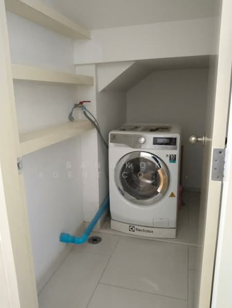 Villa Ratchatewi, Bangkok, 83 Phayathai Road, Thanon Phaya Thai, Ratchathewi, Bangkok, 1 Bedroom, 75 sqm, Condo For Sale, by Bangkok Agent Co.,Ltd., 500237067 - DDproperty.com