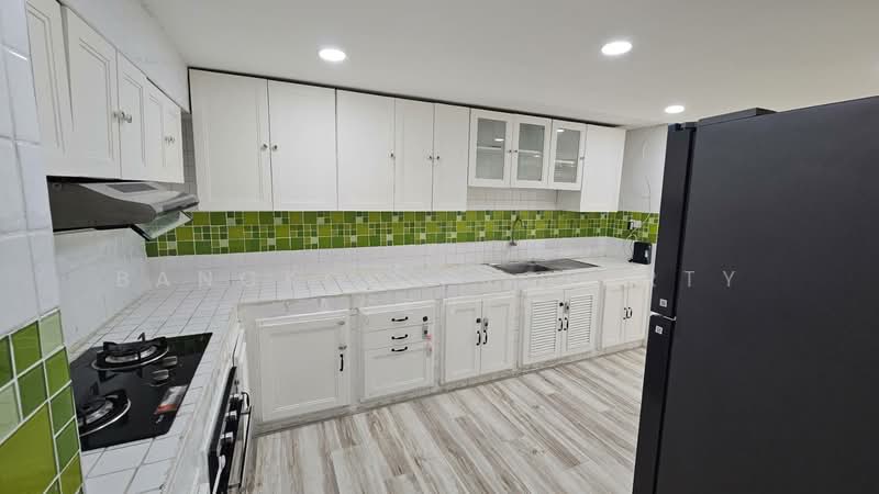 Siam Penthouse 1, Bangkok, 51 Sukhumvit Soi 8, Khlong Toei, Khlong Toei, Bangkok, 4 Bedrooms, 160 sqm, Condo For Rent, by BANGKOK PROPERTY AGENTS, 500237088 - DDproperty.com