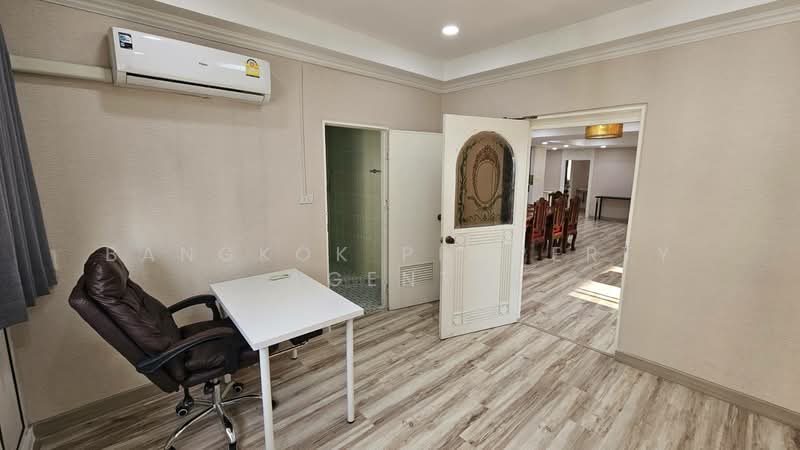 Siam Penthouse 1 : สยาม เพนท์เฮาส์ 1, กรุงเทพ, 51 สุขุมวิทซอย 8, คลองเตย, คลองเตย, กรุงเทพ, 160 ตร.ม., คอนโด ให้เช่า, โดย BANGKOK PROPERTY AGENTS, 500237088 - DDproperty.com
