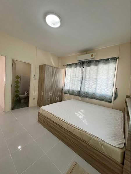 บ้านสวยในโครงการ ให้เช่า – ใกล้บิ๊กซีแม่เหียะ เพียง 5 นาที ค่าเช่า 17,000 บาท / เดือน No.9H374, Chiang Mai, Pa Daet, Muang Chiang Mai, Chiang Mai, 3 Bedrooms, 110 sqm, Single Detached House For Rent, by Rutchaporn Tunsiri, 500237104 - DDproperty.com