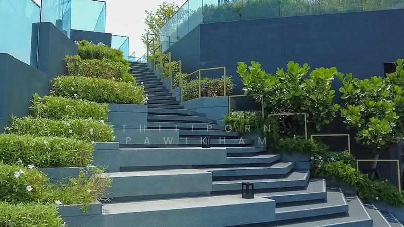 EDGE Central Pattaya, Chon Buri (Pattaya), Pattaya Sai Song, Bang Lamung, Bang Lamung (Pattaya), Chon Buri (Pattaya), 1 Bedroom, 27 sqm, Condo For Sale, by Thitiporn Pawikham, 500237105 - DDproperty.com