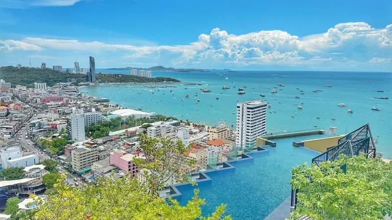 EDGE Central Pattaya, Chon Buri (Pattaya), Pattaya Sai Song, Bang Lamung, Bang Lamung (Pattaya), Chon Buri (Pattaya), 1 Bedroom, 27 sqm, Condo For Sale, by Thitiporn Pawikham, 500237105 - DDproperty.com