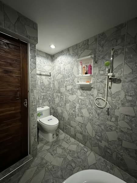 3-BR House, Chon Buri (Pattaya), Nong Pla Lai, Bang Lamung (Pattaya), Chon Buri (Pattaya), 3 Bedrooms, 263 sqm, Single Detached House For Sale, by Thanyalag Chanchodtanakul, 500237109 - DDproperty.com