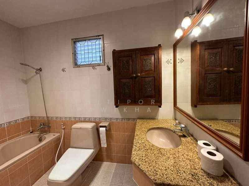 undefined, Chon Buri (Pattaya), Nong Pru, Bang Lamung (Pattaya), Chon Buri (Pattaya), 5 Bedrooms, 280 sqm, Villa For Sale, by Thitiporn Pawikham, 500237112 - DDproperty.com