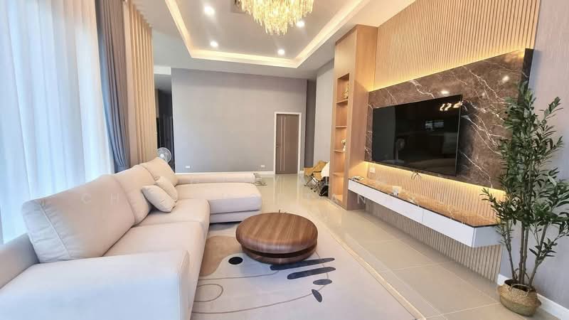 3-BR Villa, Chon Buri (Pattaya), Huai Yai, Bang Lamung (Pattaya), Chon Buri (Pattaya), 3 Bedrooms, 230 sqm, Villa For Sale, by Thanyalag Chanchodtanakul, 500237119 - DDproperty.com