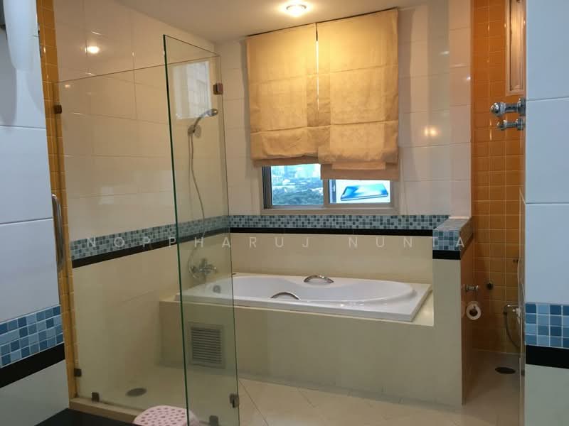Citi Smart Sukhumvit 18, Bangkok, 366 Soi Sukhumvit 18, Sukhumvit Road, Khlong Toei, Khlong Toei, Bangkok, 3 Bedrooms, 117 sqm, Condo For Rent, by Noppharuj Nunta, 500237136 - DDproperty.com