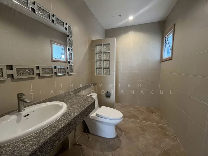 undefined, Chon Buri (Pattaya), Nong Pru, Bang Lamung (Pattaya), Chon Buri (Pattaya), 4 Bedrooms, 215 sqm, Single Detached House For Sale, by Thanyalag Chanchodtanakul, 500237146 - DDproperty.com