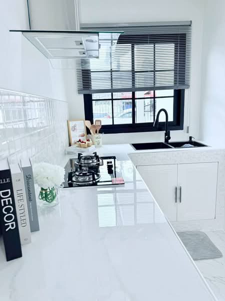 Chokchai Village 9, Chon Buri (Pattaya), Bang Lamung, Bang Lamung (Pattaya), Chon Buri (Pattaya), 3 Bedrooms, 150 sqm, Single Detached House For Sale, by Thanyalag Chanchodtanakul, 500237186 - DDproperty.com