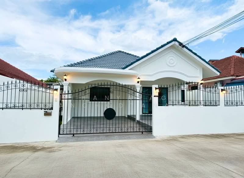 Chokchai Village 9, Chon Buri (Pattaya), Bang Lamung, Bang Lamung (Pattaya), Chon Buri (Pattaya), 3 Bedrooms, 150 sqm, Single Detached House For Sale, by Thanyalag Chanchodtanakul, 500237186 - DDproperty.com