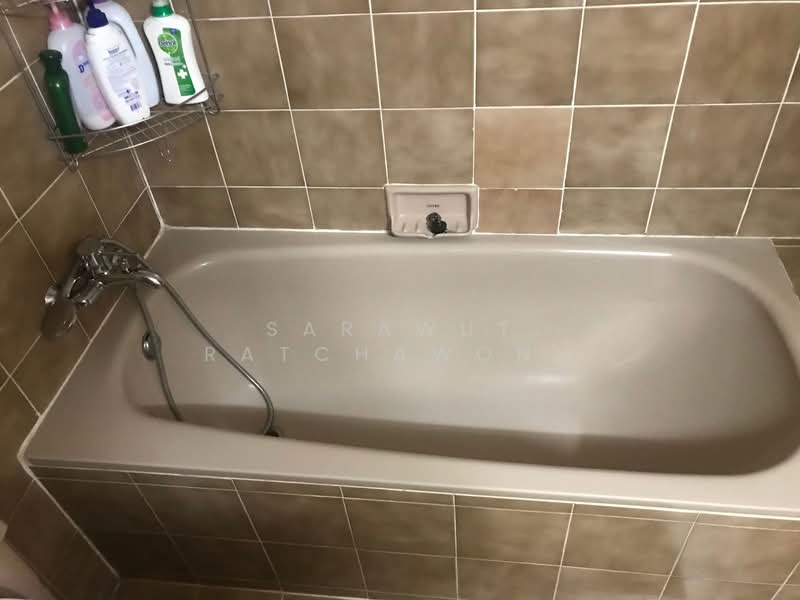 Ruamjai Heights, Bangkok, Sukhumvit, Khlongtoei Nua, Watthana, Bangkok, 3 Bedrooms, 211 sqm, Condo For Rent, by Sarawut Ratchawong, 500237206 - DDproperty.com