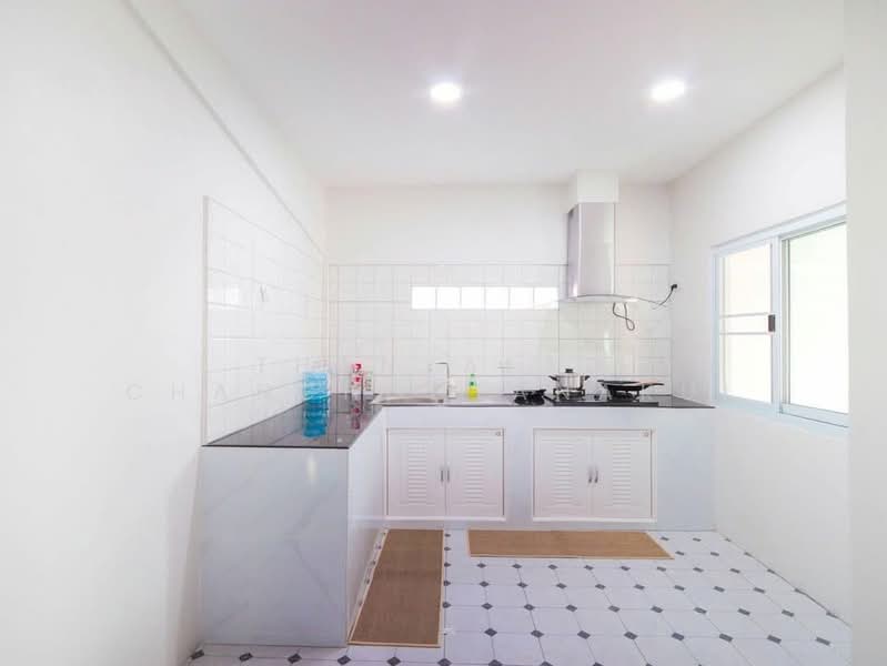 3-BR House, Chon Buri (Pattaya), Nong Pru, Bang Lamung (Pattaya), Chon Buri (Pattaya), 3 Bedrooms, 200 sqm, Single Detached House For Sale, by Thanyalag Chanchodtanakul, 500237207 - DDproperty.com