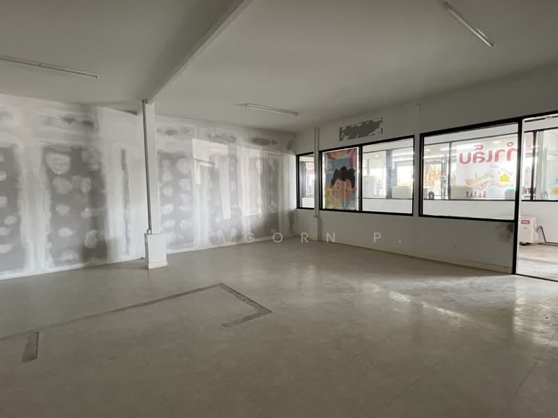 ROICHANG AVENUE, Samut Prakan, หนามแดง-บางพลี, Bangphli Yai, Bang Plee, Samut Prakan, , 46 sqm, Shophouse For Rent, by Nutagorn P., 500237222 - DDproperty.com