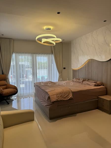 5-BR Villa, Chon Buri (Pattaya), Nong Pru, Bang Lamung (Pattaya), Chon Buri (Pattaya), 5 Bedrooms, 495 sqm, Villa For Sale, by Thanyalag Chanchodtanakul, 500237250 - DDproperty.com