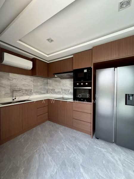 undefined, Chon Buri (Pattaya), Huai Yai, Bang Lamung (Pattaya), Chon Buri (Pattaya), 5 Bedrooms, 420 sqm, Villa For Rent, by Thitiporn Pawikham, 500237289 - DDproperty.com