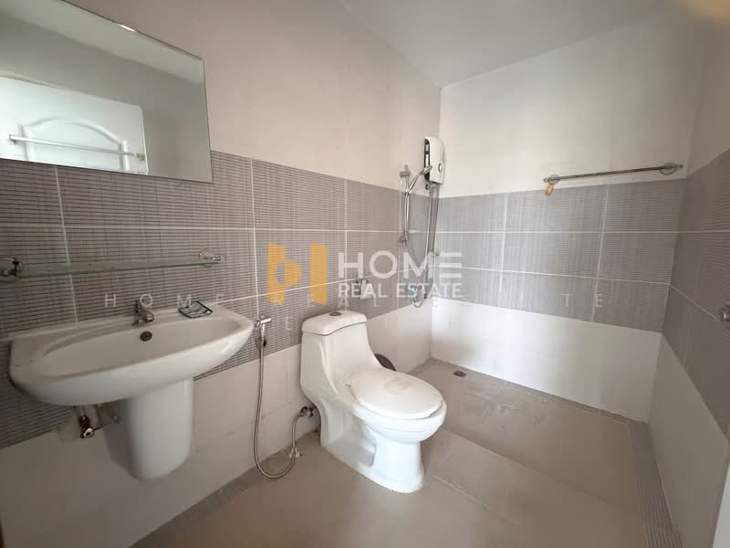 Townhouse Nawamin 72, Bangkok, Khlong Kum, Bueng Kum, Bangkok, 2 Bedrooms, 185 sqm, Townhouse For Sale, by HOME Real Estate Service, 500237369 - DDproperty.com