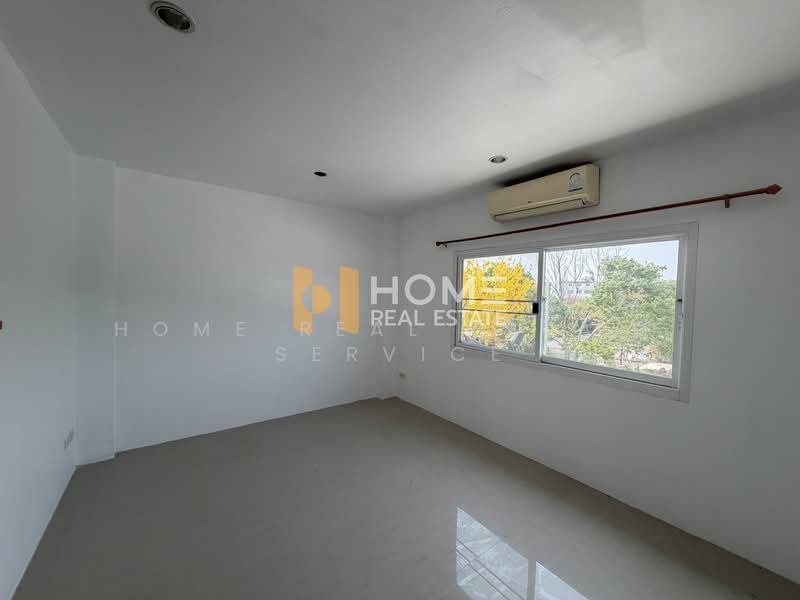 Townhouse Nawamin 72, Bangkok, Khlong Kum, Bueng Kum, Bangkok, 2 Bedrooms, 185 sqm, Townhouse For Sale, by HOME Real Estate Service, 500237369 - DDproperty.com