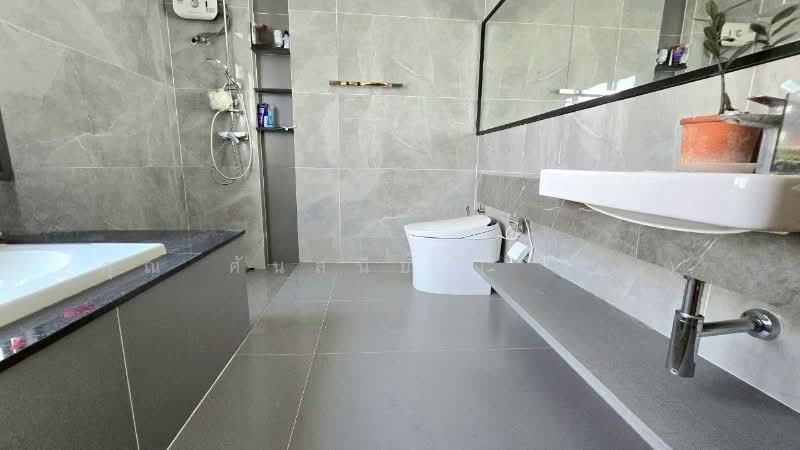 Bangkok Boulevard Donmueang-Chaengwattana, Bangkok, Nawong Pracha Phatthana Road, Si Khan, Don Mueang, Bangkok, 3 Bedrooms, 360 sqm, Single Detached House For Sale, by คุณ ศันสนีย์ ( เก๋ ), 500237377 - DDproperty.com