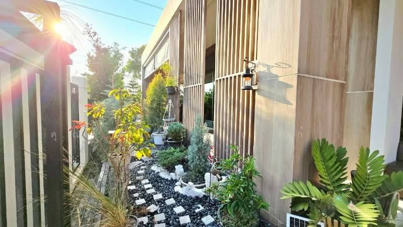 Bangkok Boulevard Donmueang-Chaengwattana, Bangkok, Nawong Pracha Phatthana Road, Si Khan, Don Mueang, Bangkok, 3 Bedrooms, 360 sqm, Single Detached House For Sale, by คุณ ศันสนีย์ ( เก๋ ), 500237377 - DDproperty.com