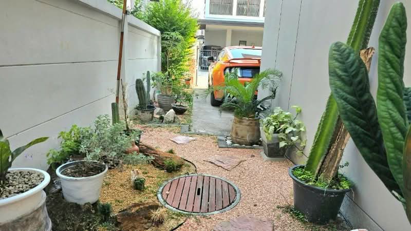 Bangkok Boulevard Donmueang-Chaengwattana, Bangkok, Nawong Pracha Phatthana Road, Si Khan, Don Mueang, Bangkok, 3 Bedrooms, 360 sqm, Single Detached House For Sale, by คุณ ศันสนีย์ ( เก๋ ), 500237377 - DDproperty.com