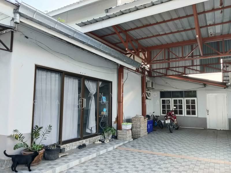 5-BR House, Chon Buri (Pattaya), Bueng, Si Racha, Chon Buri (Pattaya), 5 Bedrooms, 377 sqm, Single Detached House For Sale, by Thanyalag Chanchodtanakul, 500237380 - DDproperty.com