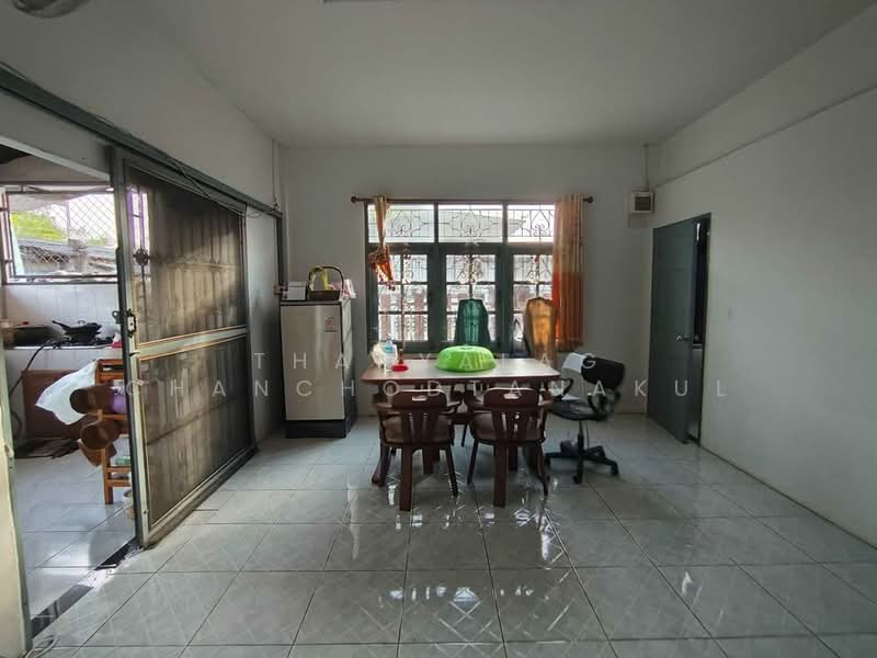 5-BR House, Chon Buri (Pattaya), Bueng, Si Racha, Chon Buri (Pattaya), 5 Bedrooms, 377 sqm, Single Detached House For Sale, by Thanyalag Chanchodtanakul, 500237380 - DDproperty.com