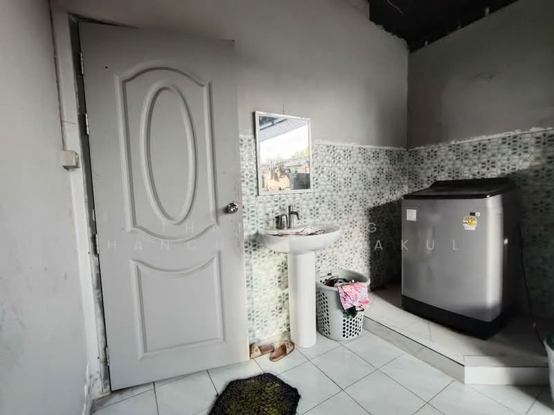 5-BR House, Chon Buri (Pattaya), Bueng, Si Racha, Chon Buri (Pattaya), 5 Bedrooms, 377 sqm, Single Detached House For Sale, by Thanyalag Chanchodtanakul, 500237380 - DDproperty.com