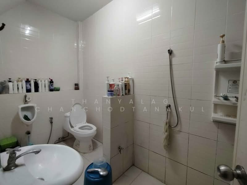 5-BR House, Chon Buri (Pattaya), Bueng, Si Racha, Chon Buri (Pattaya), 5 Bedrooms, 377 sqm, Single Detached House For Sale, by Thanyalag Chanchodtanakul, 500237380 - DDproperty.com