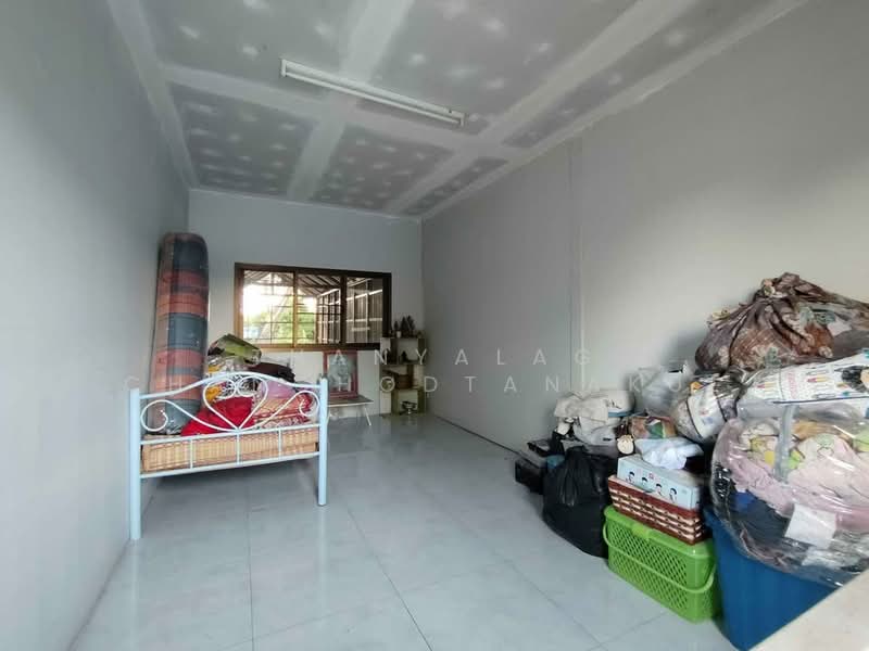 5-BR House, Chon Buri (Pattaya), Bueng, Si Racha, Chon Buri (Pattaya), 5 Bedrooms, 377 sqm, Single Detached House For Sale, by Thanyalag Chanchodtanakul, 500237380 - DDproperty.com