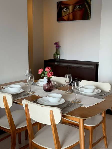 The Avenue Sukumvit 61, Bangkok, Sukhumvit 61, Khlong Tan Nua, Watthana, Bangkok, 2 Bedrooms, 110 sqm, Condo For Rent, by Sarawut Ratchawong, 500237384 - DDproperty.com