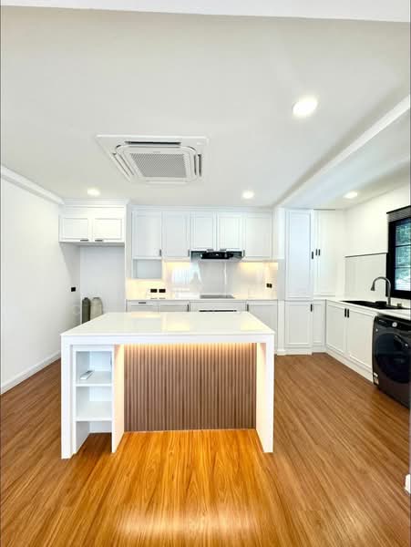 บ้าน 4-ห้องนอน, ชลบุรี, หนองปรือ, บางละมุง, ชลบุรี, 220 ตร.ม., บ้านเดี่ยว ขาย, โดย Thanyalag Chanchodtanakul, 500237391 - DDproperty.com