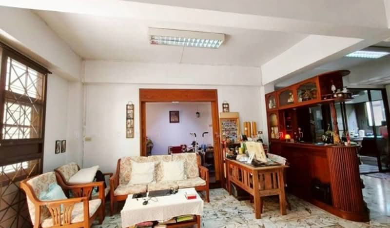 Soi Thanthip 3, Bangkok, Phlapphla, Wang Thonglang, Bangkok, 5 Bedrooms, 130 sqm, Townhouse For Sale, by ชนะชาติ นนท์ตา, 500237394 - DDproperty.com