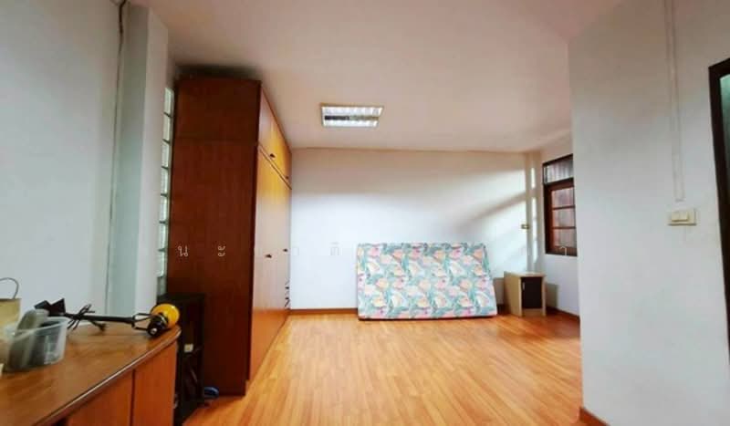 Soi Thanthip 3, Bangkok, Phlapphla, Wang Thonglang, Bangkok, 5 Bedrooms, 130 sqm, Townhouse For Sale, by ชนะชาติ นนท์ตา, 500237394 - DDproperty.com