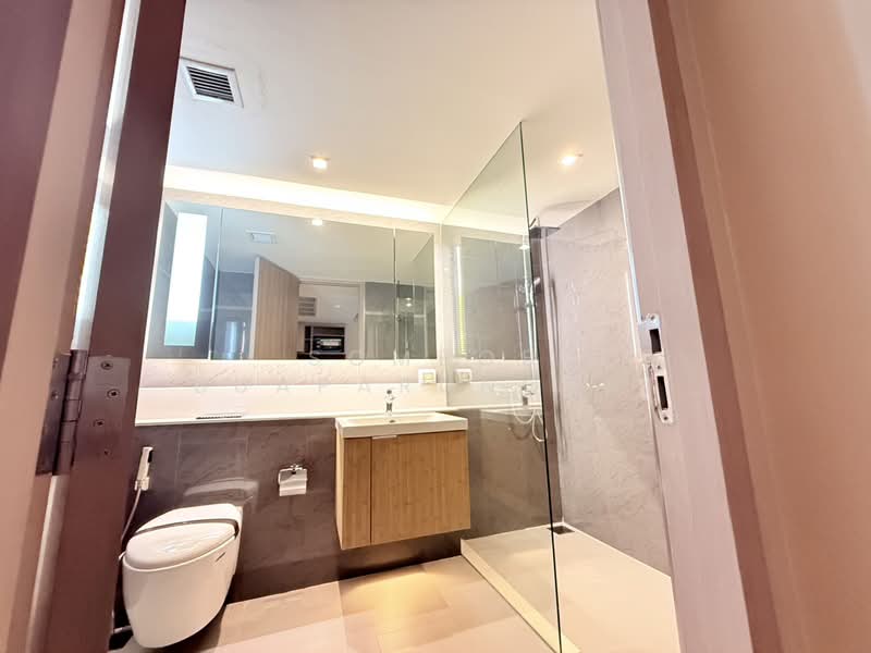 Urbitia Thonglor, Bangkok, 19 Soi Sukhumvit 36 Thonglor Road, Phra Kanong, Khlong Toei, Bangkok, 2 Bedrooms, 51 sqm, Condo For Rent, by Sompob Buaparungsri, 500237405 - DDproperty.com