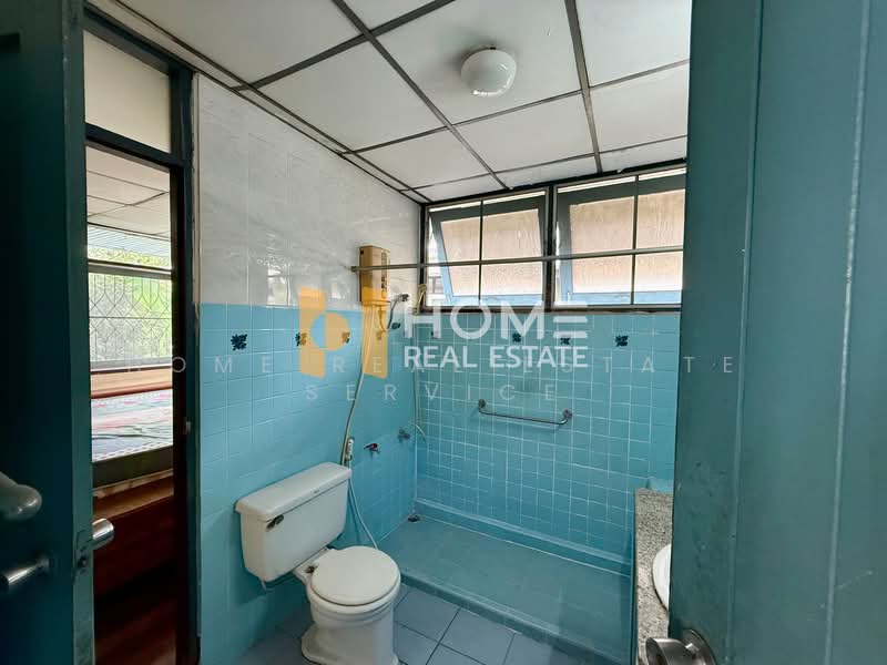 Detached House Soi Sukhumvit 101/1, Bangkok, Bang Chak, Phra Khanong, Bangkok, 4 Bedrooms, 200 sqm, Single Detached House For Sale, by HOME Real Estate Service, 500237407 - DDproperty.com